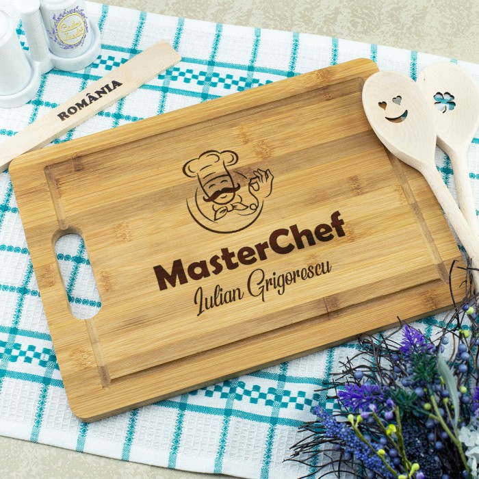 Tocator personalizat Bucatar Chef, MasterChef, Cadou personalizat Bambus