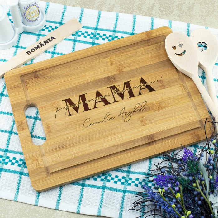 Tocator personalizat Mama, Cea mai buna bucatareasa, Cadou personalizat Bambus