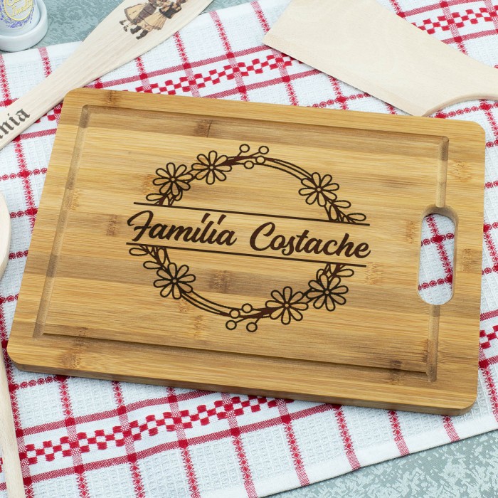 Tocator personalizat Familie, Familia gateste, Cadou personalizat Bambus