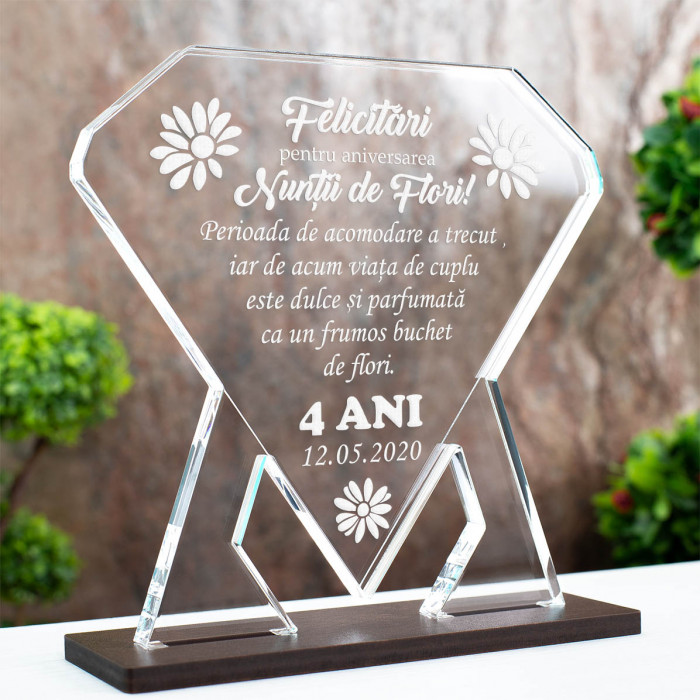 Trofeu Aniversare casatorie 4 ani, Nunta de flori, Cadou personalizat Diamant